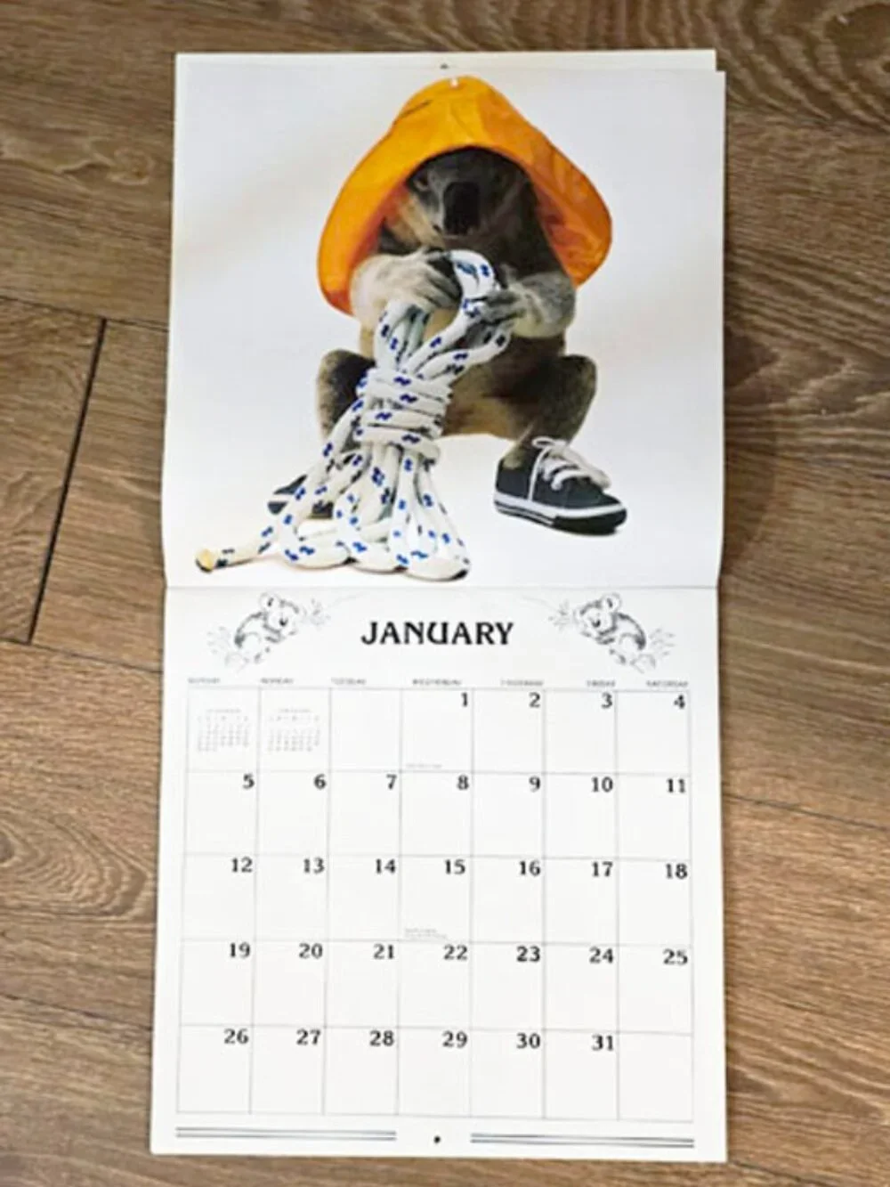 Qantas Sydney the Koala Calendar 1986 Vintage 80s Australia Airline Art Cute!